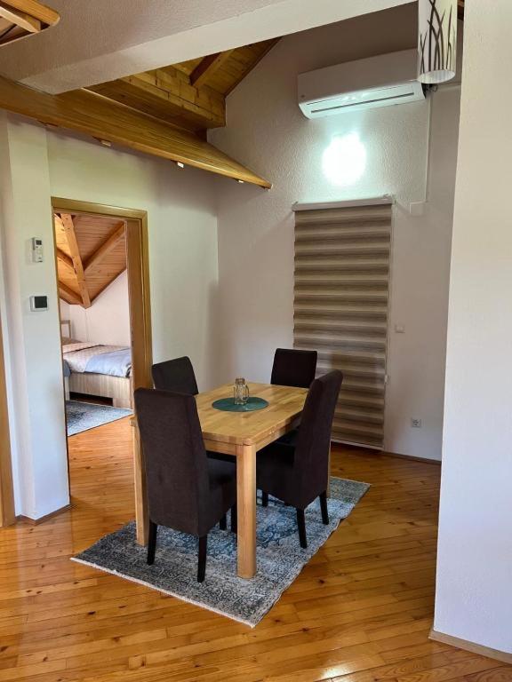 Teal Apartments Bihac Exterior photo