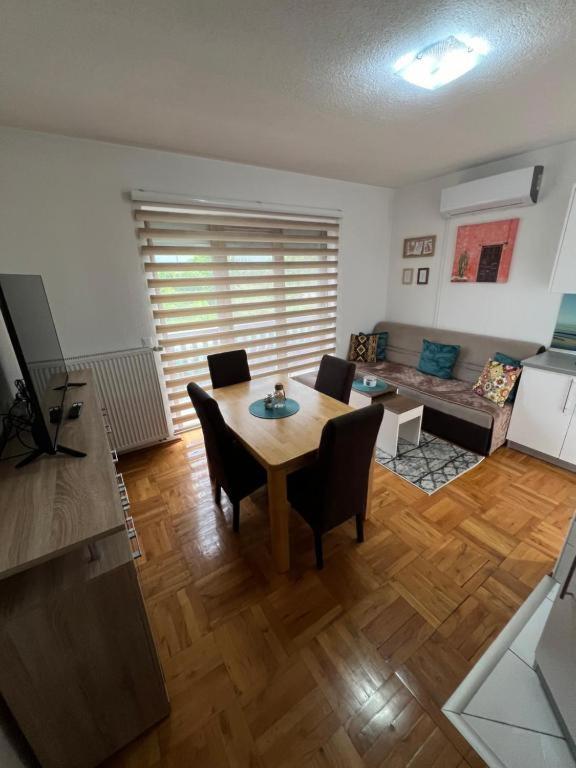 Teal Apartments Bihac Exterior photo